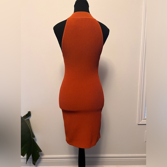 Babaton halter sculpt dress size small - Picture 2 of 6